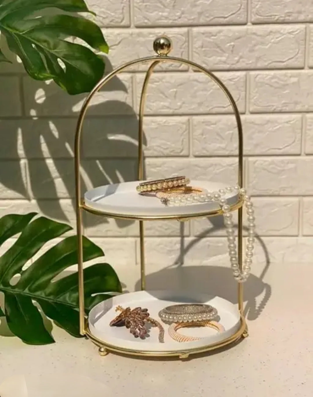 Handicrafts White and Gold Metal Cake Stand Snack Platter